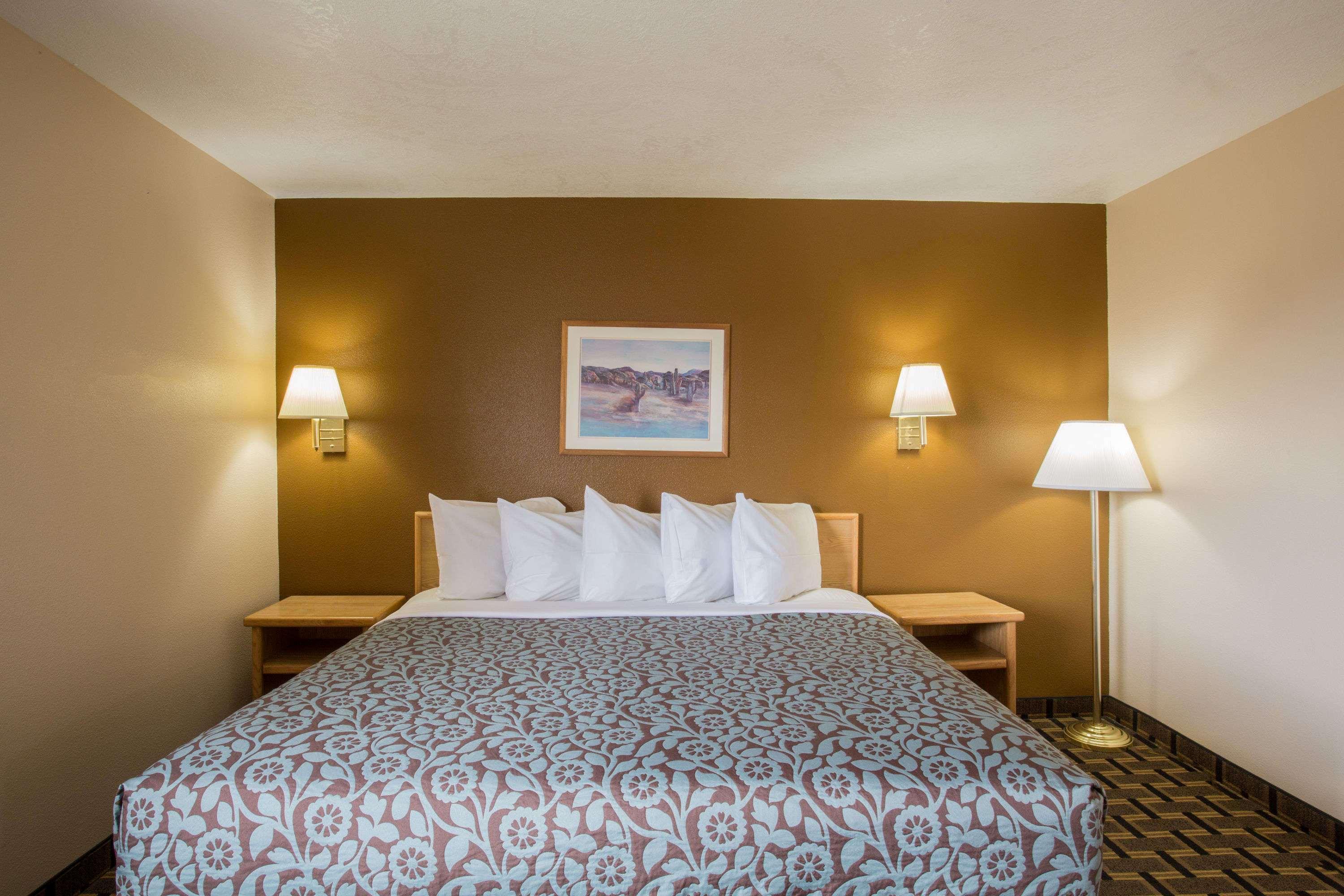 Days Inn By Wyndham Hurricane/Zion National Park Area Exteriér fotografie